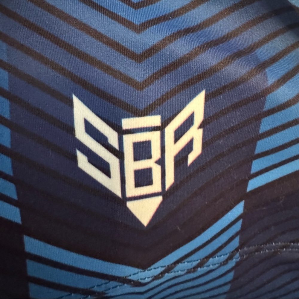 Zoot Tri Run Crop Top Black and‎ Blue Racing Pattern - Picture 3 of 4
